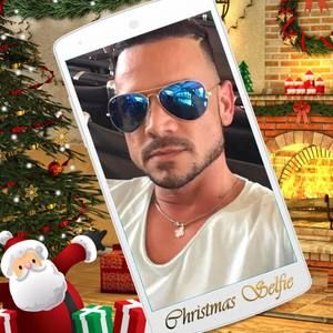 Meet your Posher, Javier